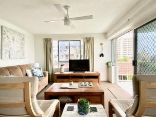 Cheltenham Apartments Unit 18 on Forty King Street Apartment, Caloundra - 1