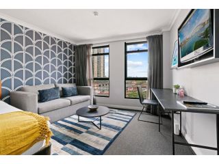 Chic City Abode Apartment, Sydney - 4