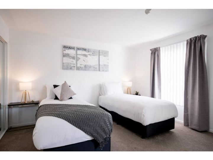Chic Hobart Townhouse sleeps 9 - perfect location Guest house, Hobart - imaginea 7