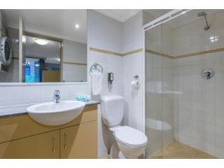 Nesuto Chippendale Aparthotel, Sydney - 3
