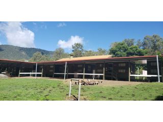 Christmas Creek CafÃ© & Cabins Guest house, Queensland - 1