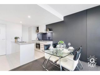 Circle on Cavil AMAZING 2 Bedroom Hinterland â€” Q Stay Apartment, Gold Coast - 3