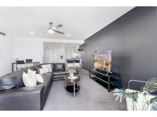 Circle on Cavil AMAZING 2 Bedroom Hinterland â€” Q Stay Apartment, Gold Coast - 1