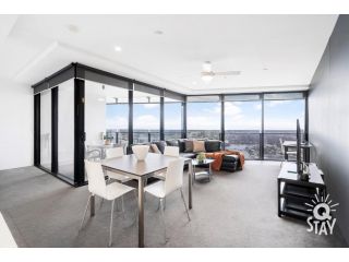 Circle on Cavill Spectacular 1 Bedroom + Study - QSTAY Apartment, Gold Coast - 4