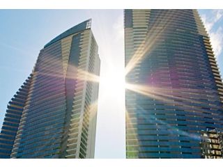 Circle on Cavill Surfers Paradise - 2 Bedroom Ocean - 5 Night Special! Apartment, Gold Coast - 4