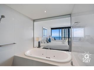 Circle on Cavill Surfers Paradise â€“ 2 Bedroom Ocean View on level 40!! Apartment, Gold Coast - 5