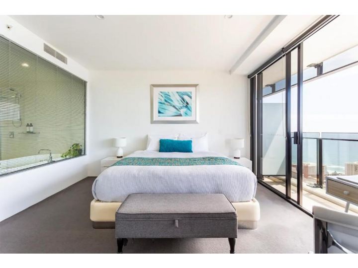 Sealuxe - Central Surfer Paradise - Spacious Ocean View King Spa Apartment Apartment, Gold Coast - imaginea 5