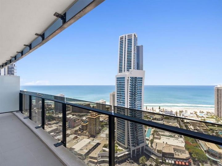 Sealuxe - Central Surfer Paradise - Spacious Ocean View King Spa Apartment Apartment, Gold Coast - imaginea 8