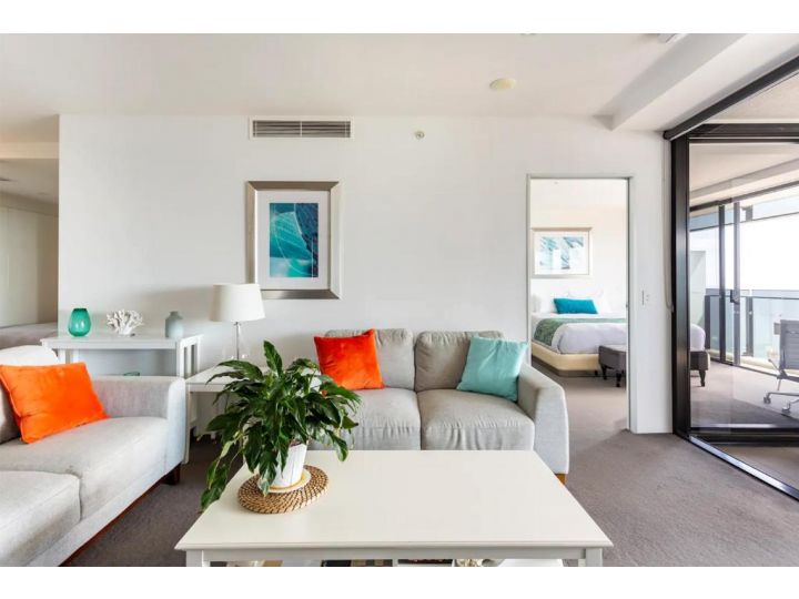 Sealuxe - Central Surfer Paradise - Spacious Ocean View King Spa Apartment Apartment, Gold Coast - imaginea 11