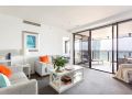Sealuxe - Central Surfer Paradise - Spacious Ocean View King Spa Apartment Apartment, Gold Coast - thumb 7