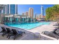 Sealuxe - Central Surfer Paradise - Spacious Ocean View King Spa Apartment Apartment, Gold Coast - thumb 12