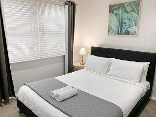 Bright 3-bedroom apartment - Central Armidale Apartment, Armidale - 3