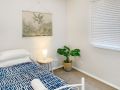 Bright 3-bedroom apartment - Central Armidale Apartment, Armidale - thumb 6