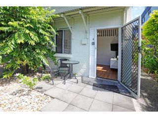 Easy Going Holiday Unit on McKenzie MK6 Apartment, Cairns - 5