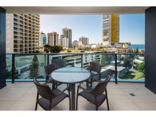 CITY OASIS // BROADBEACH Guest house, Gold Coast - 3