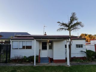 Classic unit Guest house, Lakes Entrance - 1