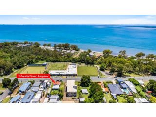 Close to Water, Restaurants and Clubs, Toorbul St, Bongaree Guest house, Bongaree - 1