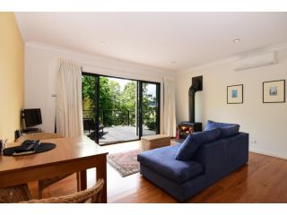 Cloudsong Chalet 1 - Close to the village centre! Guest house, Kangaroo Valley - 5