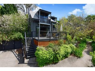 Cloudsong Chalet 1 - Close to the village centre! Guest house, Kangaroo Valley - 2