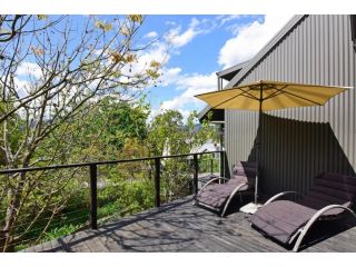 Cloudsong Chalet 2 - Close to the village centre! Guest house, Kangaroo Valley - 1