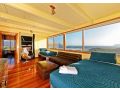 Cloudy Bay Villa Guest house, South Bruny - thumb 7