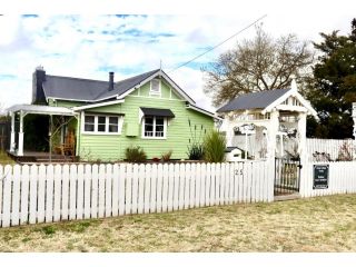Clover Cottage Uralla Bed and breakfast, New South Wales - 4