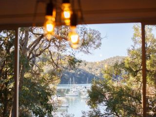 Coal and Candle by Beach Stays Guest house, New South Wales - 3