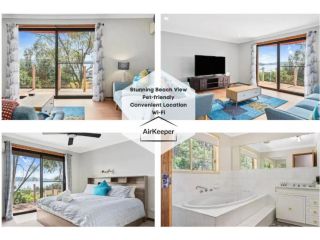 COASTAL HOME WITH BREATHTAKING VIEWS / KOOLEWONG Guest house, New South Wales - 2