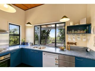 COASTING - Straddie Style Beach House Guest house, Point Lookout - 4