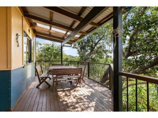 COASTING - Straddie Style Beach House Guest house, Point Lookout - 2