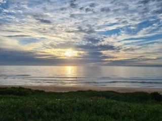 Coco Blue Coastal Cottage near Shelly beach Guest house, New South Wales - 4