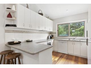 Colongulac Guest house, Lorne - 3