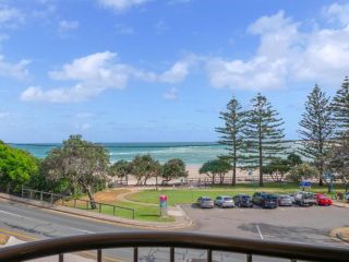 Columbia Point U6, 7 Bulcock Beach Esp Apartment, Caloundra - 1