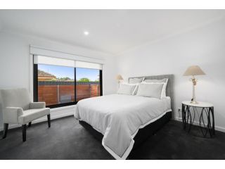 Comfort & Style - Luxurious Central Apartment Apartment, Albury - 2