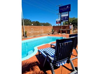 Lake Macquarie Motor Inn Hotel, Belmont - 2