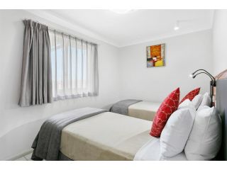 Comfort Inn & Suites Burwood Aparthotel, Sydney - 1