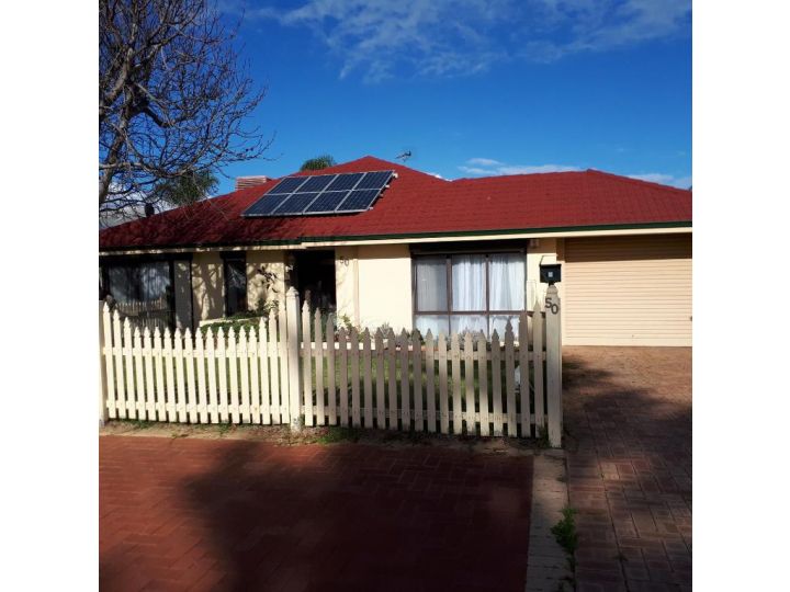 Comfortable Secure Homeshare NO QUARANTINE FACILITIES AVAILABLE Guest house, Perth - imaginea 4