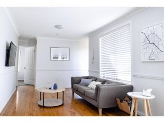 Sharp Road - Comfy & Cosy, near Hospital and Cadia Guest house, Orange - 1