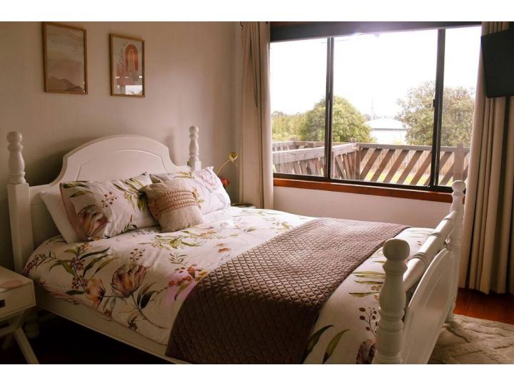 Comfy private child friendly house near the ferry Guest house, Devonport - imaginea 10