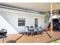 Concordia - Pet Friendly - 5 Mins to Hyams Beach Guest house, Erowal Bay - thumb 16