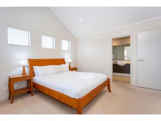 Coode Street Townhouse Villa, Perth - 3