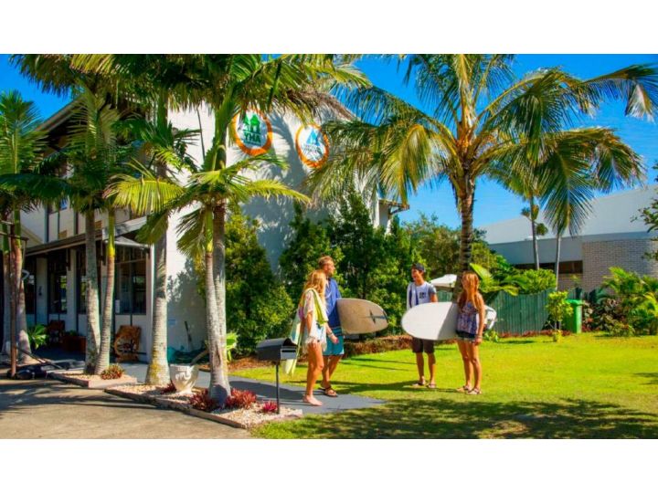 Coolangatta YHA Backpackers Hostel, Gold Coast - imaginea 2