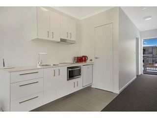 Cooroy Luxury Motel Apartments Hotel, Queensland - 1