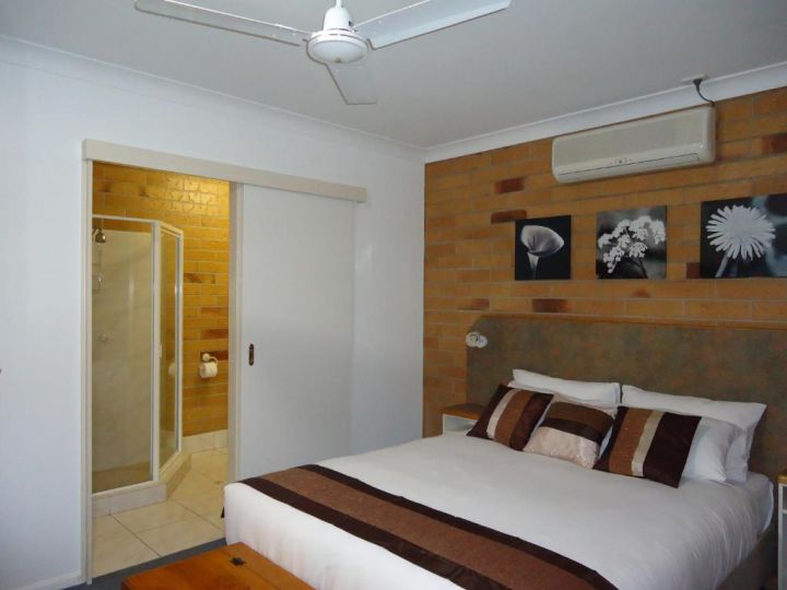 Copper Country Motor Inn & Restaurant Hotel, Queensland - imaginea 1