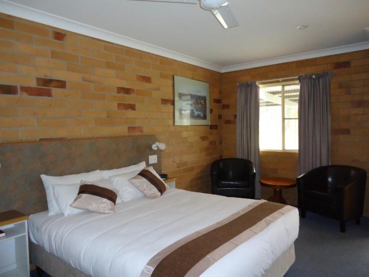 Copper Country Motor Inn & Restaurant Hotel, Queensland - imaginea 13