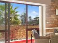 Coral Gardens unit 2 - Water views and easy walk to Twin Towns Services Club Apartment, Coolangatta - thumb 4