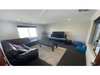 Coral Guest house, Jurien Bay - 5