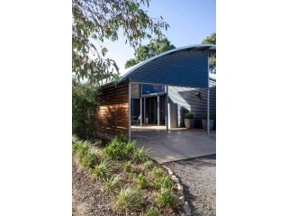 Corrugated Cottage Guest house, Dunkeld - 4