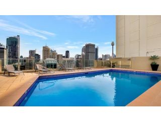 Cosmopolitan apartment at College St Apartment, Sydney - 5