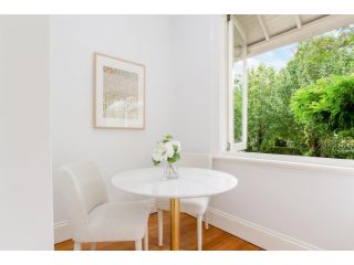 Cosy Inner West Studio with Courtyard Apartment, Sydney - 1
